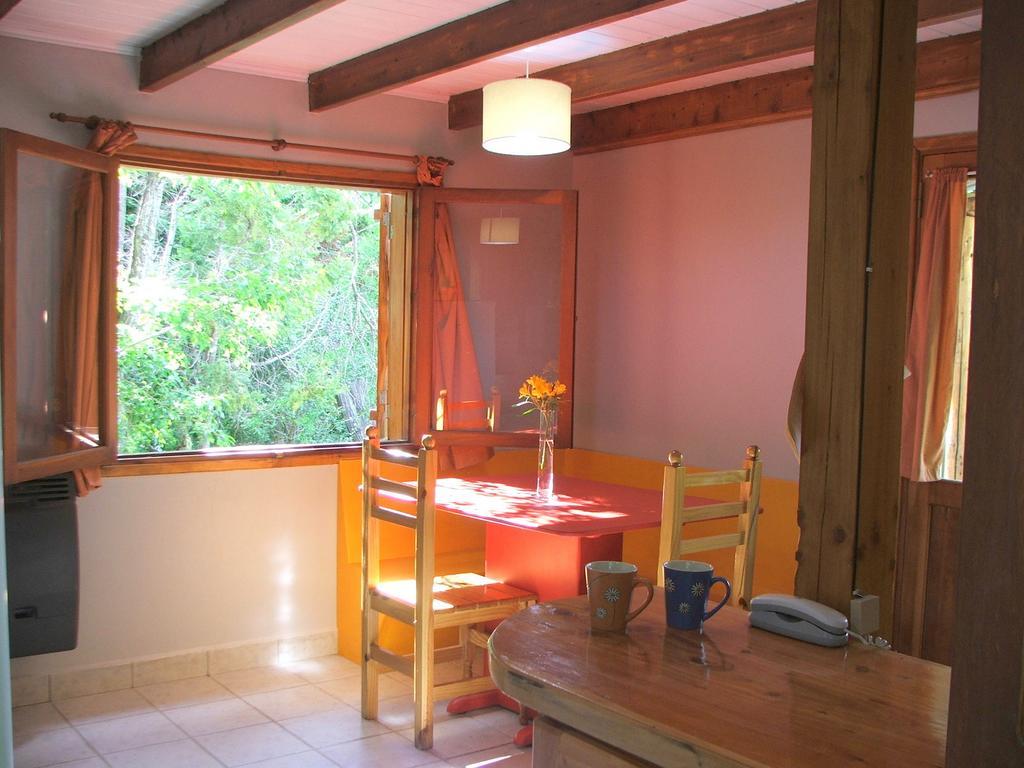 ホテルCabanas Los Teros El Bolsón 部屋 写真